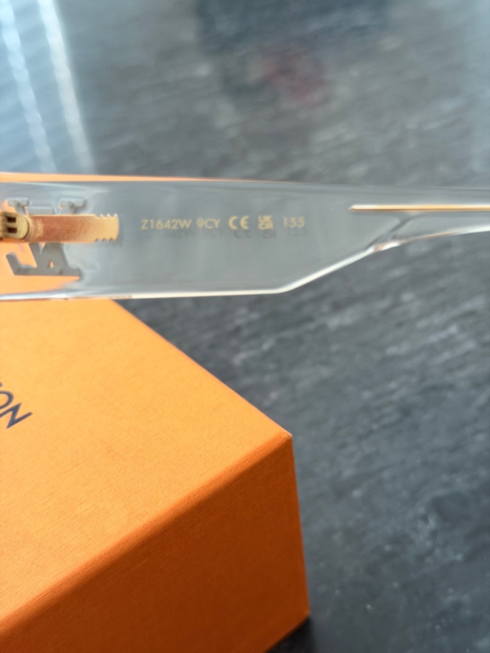 Louis Vuitton Clear Crystal-Accent cyclone Sunglasses - Picture 7 of 8